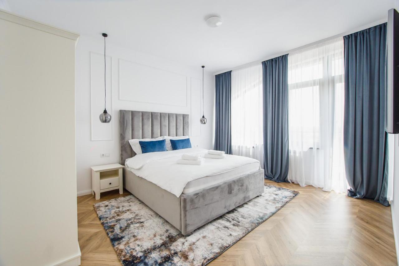 Rya Residence Орадеа Екстериор снимка